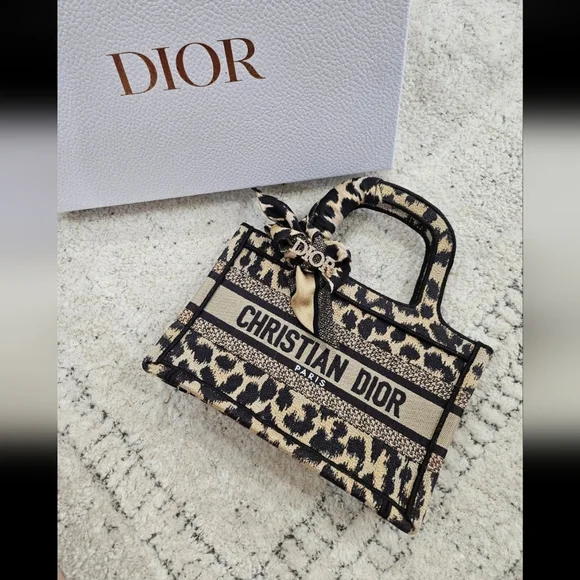 Christian Dior Mini Oblique Leopard Book Tote W/ Twilly And Pin - Picture 5 of 11